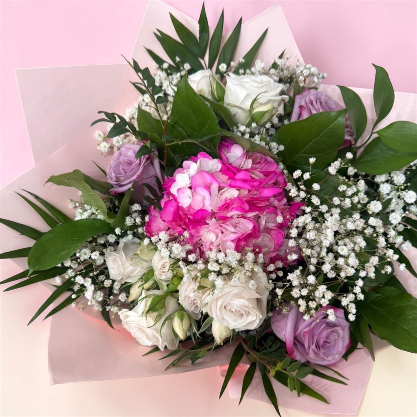 Buchet Blushing Charm